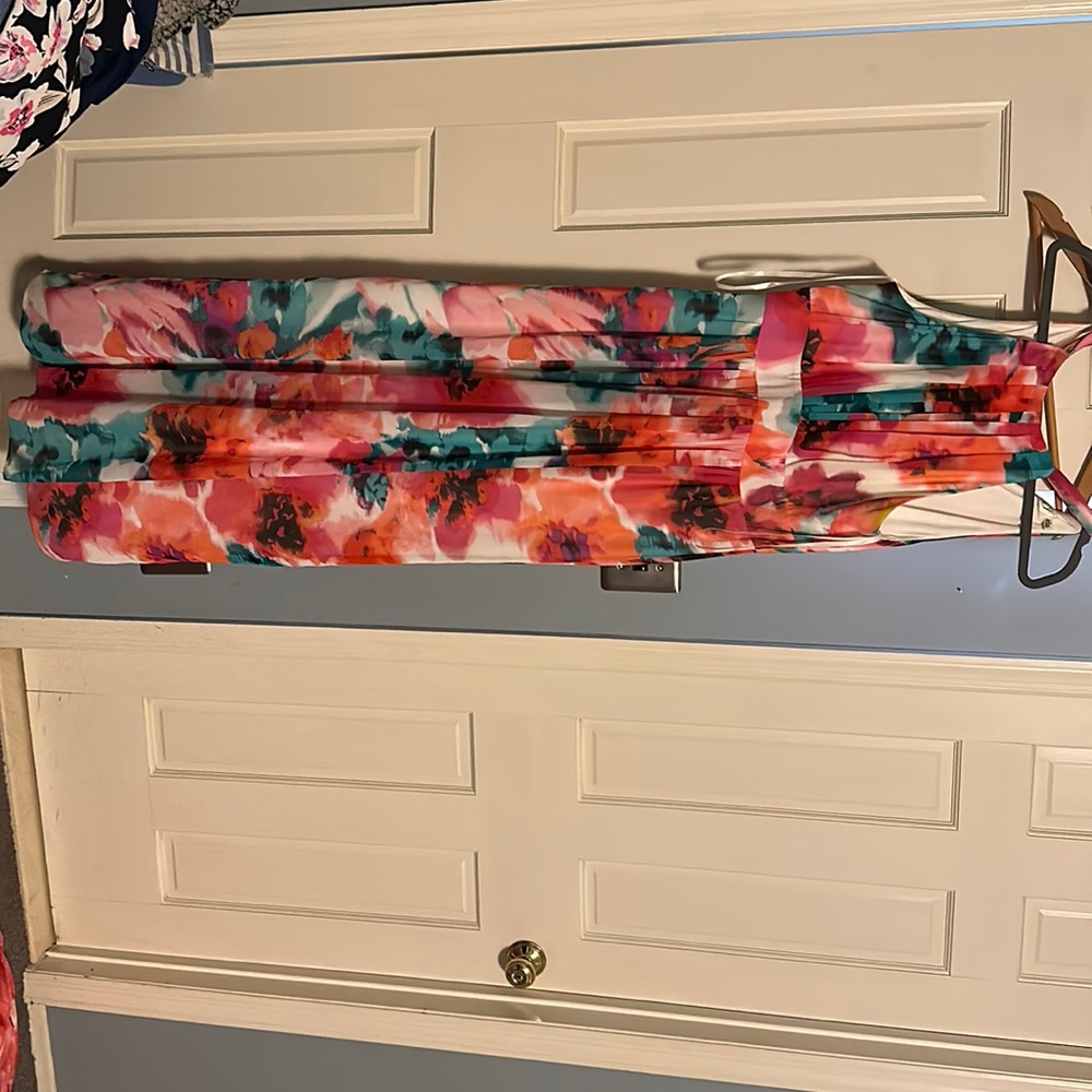 Eliza j maxi